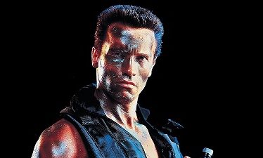 Comando (1985)