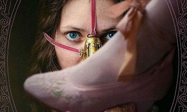 La hermanastra fea (2025)